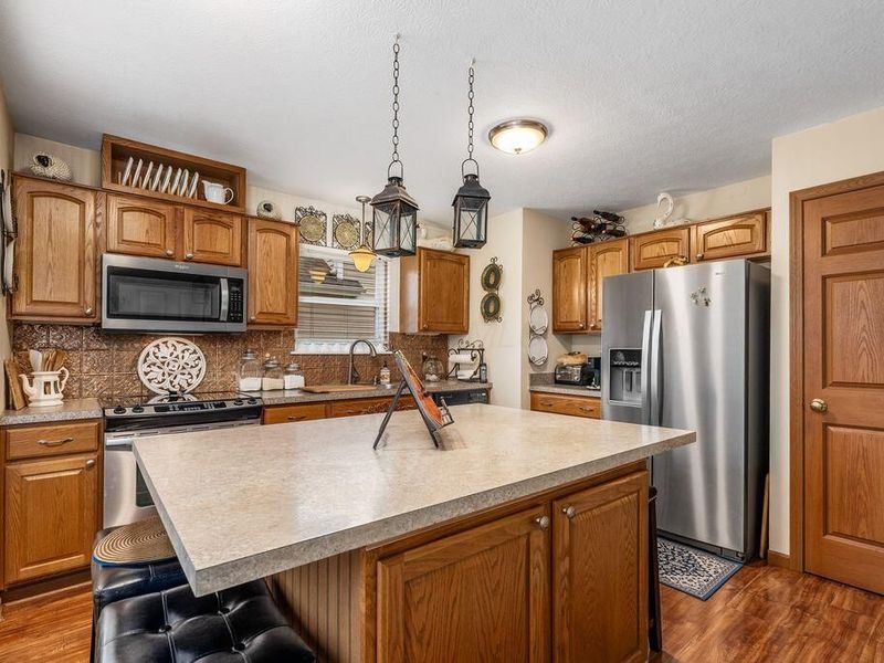 1851 Winding Hollow Drive, Grove City, OH 43123 Photo 12