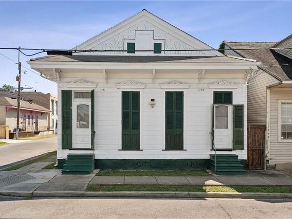 1139 40 TOURO Street, New Orleans, LA 70116