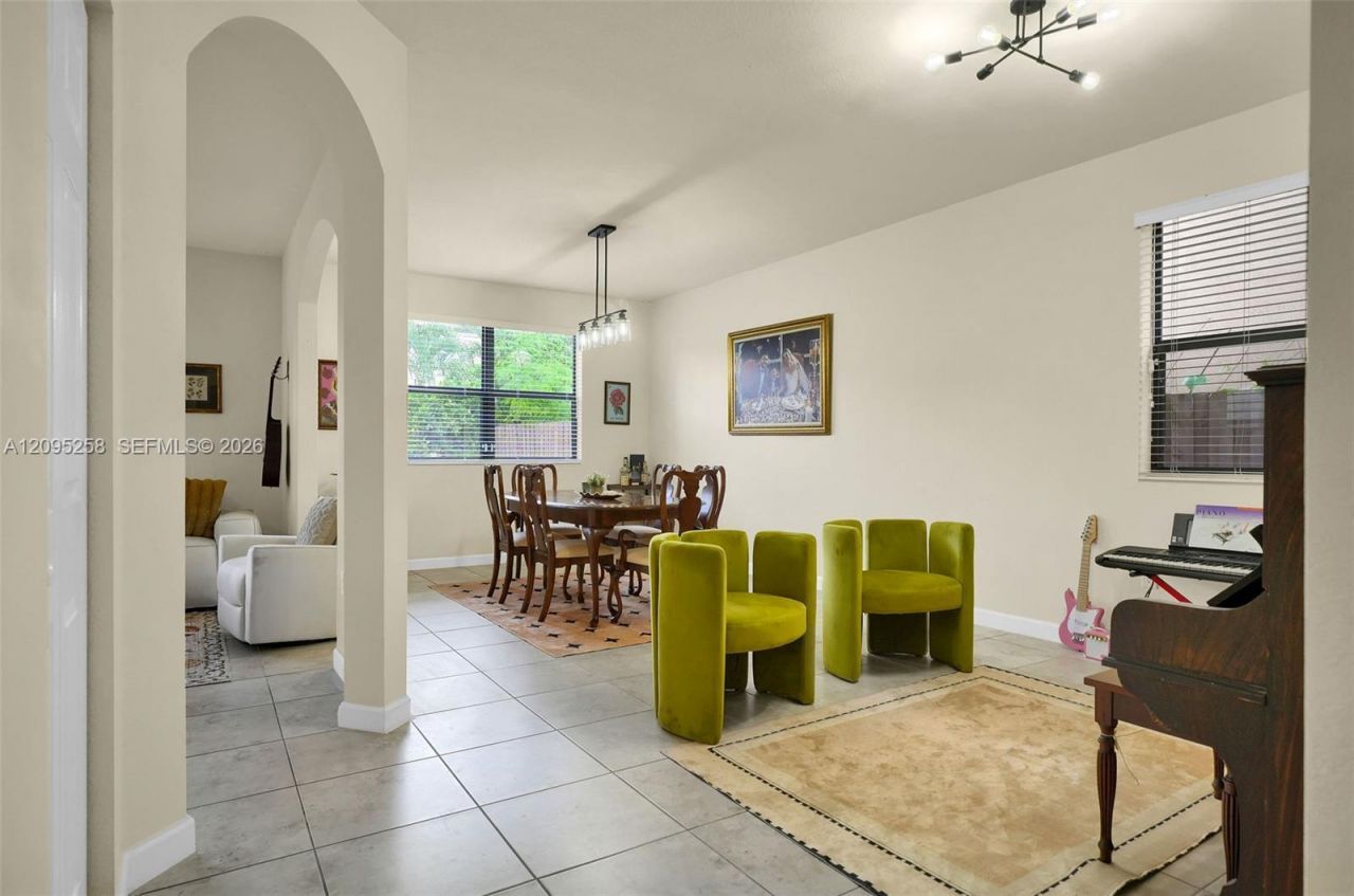 122 NE 27th Ave, Homestead, FL 33033 Photo