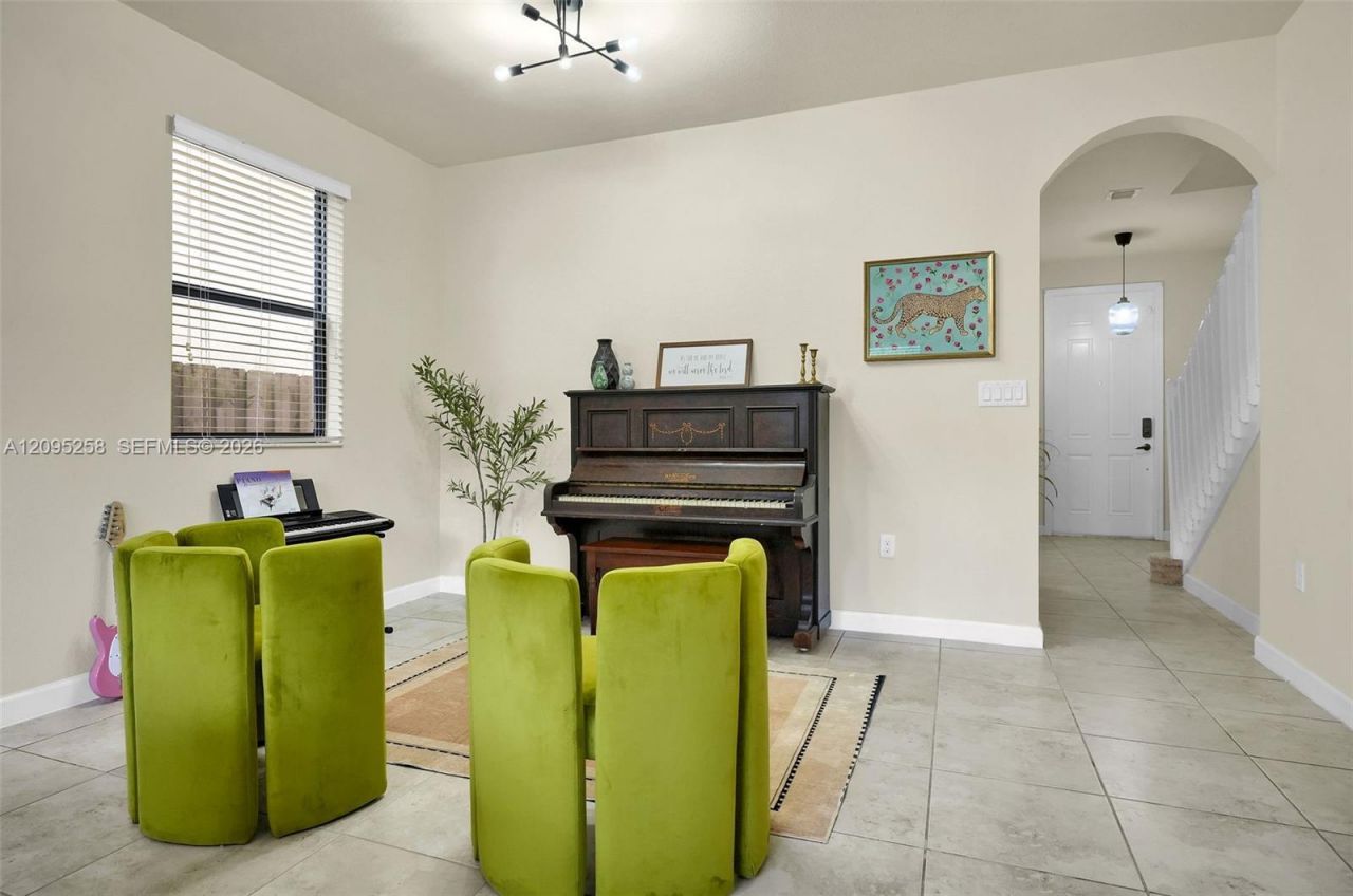 122 NE 27th Ave, Homestead, FL 33033 Photo