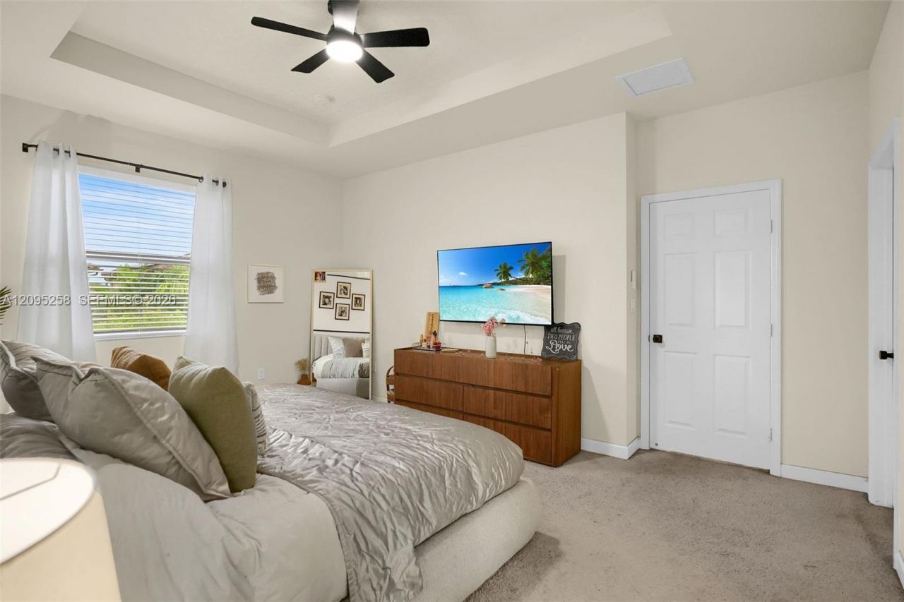 122 NE 27th Ave, Homestead, FL 33033 Photo