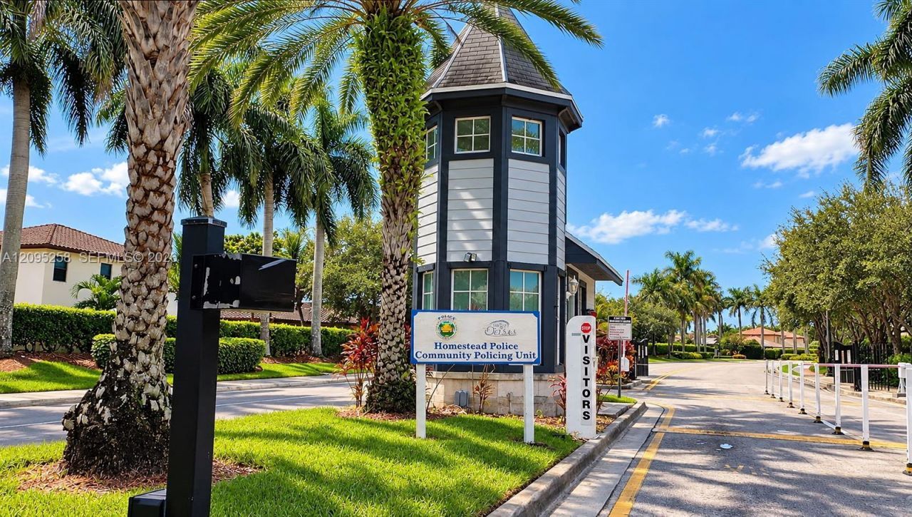 122 NE 27th Ave, Homestead, FL 33033 Photo