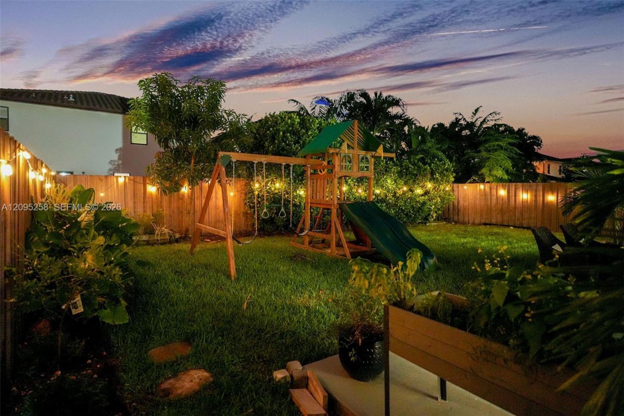 122 NE 27th Ave, Homestead, FL 33033 Photo