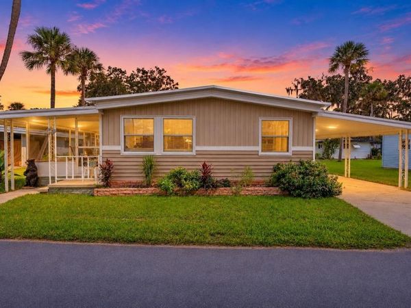162 WOODMERE DRIVE , Unit A, EUSTIS, FL 32726