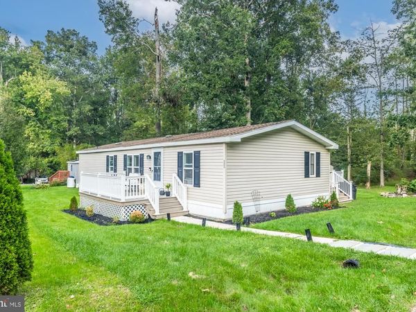 11 COMANCHE LANE, HONEY BROOK, PA 19344