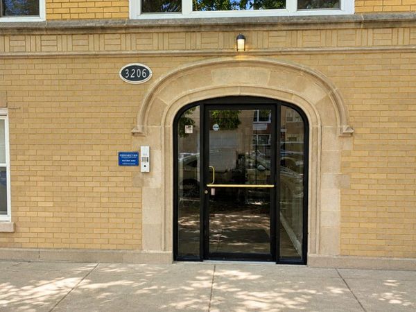 3206 W Berwyn Avenue, Unit G, Chicago, IL 60625