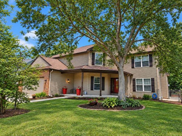 2702 Springhill Lane, Champaign, IL 61822