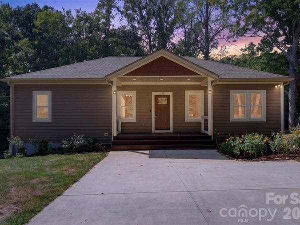 131 Ridge Road , Candler, NC 28715