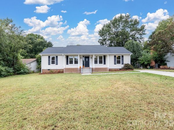 8530 Glenway Court , Charlotte, NC 28226