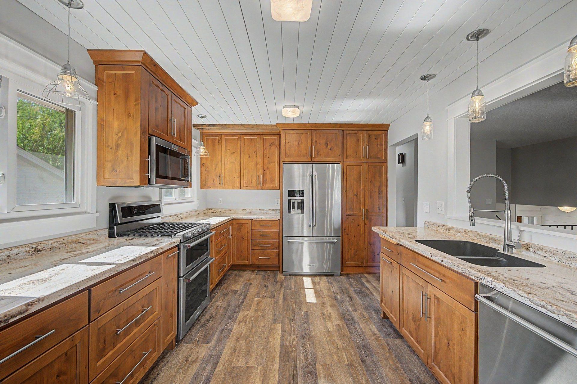 10496 Thrush Street NW Coon Rapids, MN 55433