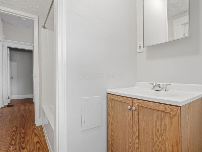 132 Dakota Avenue, Columbus, OH 43222 Photo 28