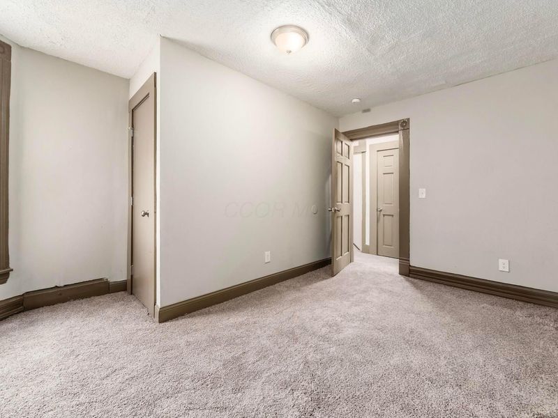 132 Dakota Avenue, Columbus, OH 43222 Photo 54