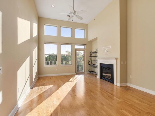 4 Harvest Drive, Unit 113, North Andover, MA 01876