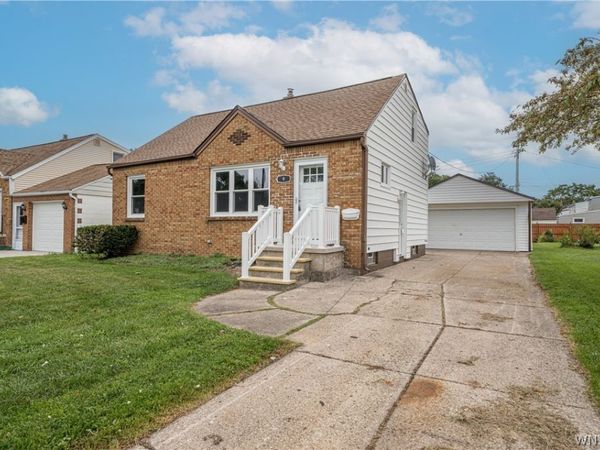 9 Petan Drive, Buffalo, NY 14225