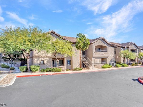 8250 N Grand Canyon Drive , Unit 1047, Las Vegas, NV 89166
