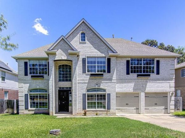 1717 Apache TRL, Round Rock, TX 78665