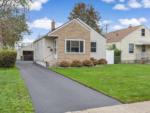 8404 Gordon Drive , Highland, IN 46322