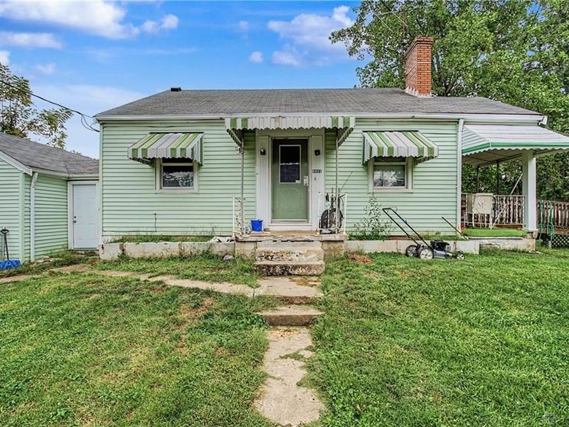 8802 Pine Road, Sycamore Township, OH 45242 Photo 2