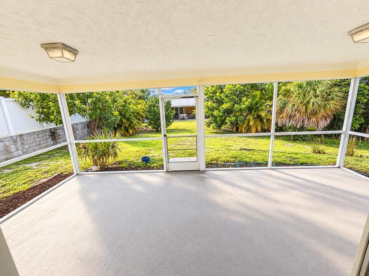 7389 SE Flamingo Way, Hobe Sound, FL 33455 Photo