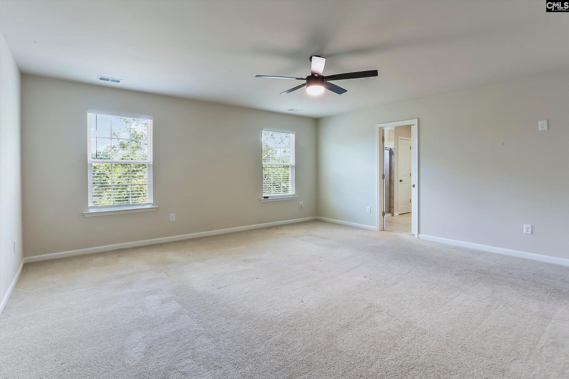 152 Southern Lake Court  Photo 34