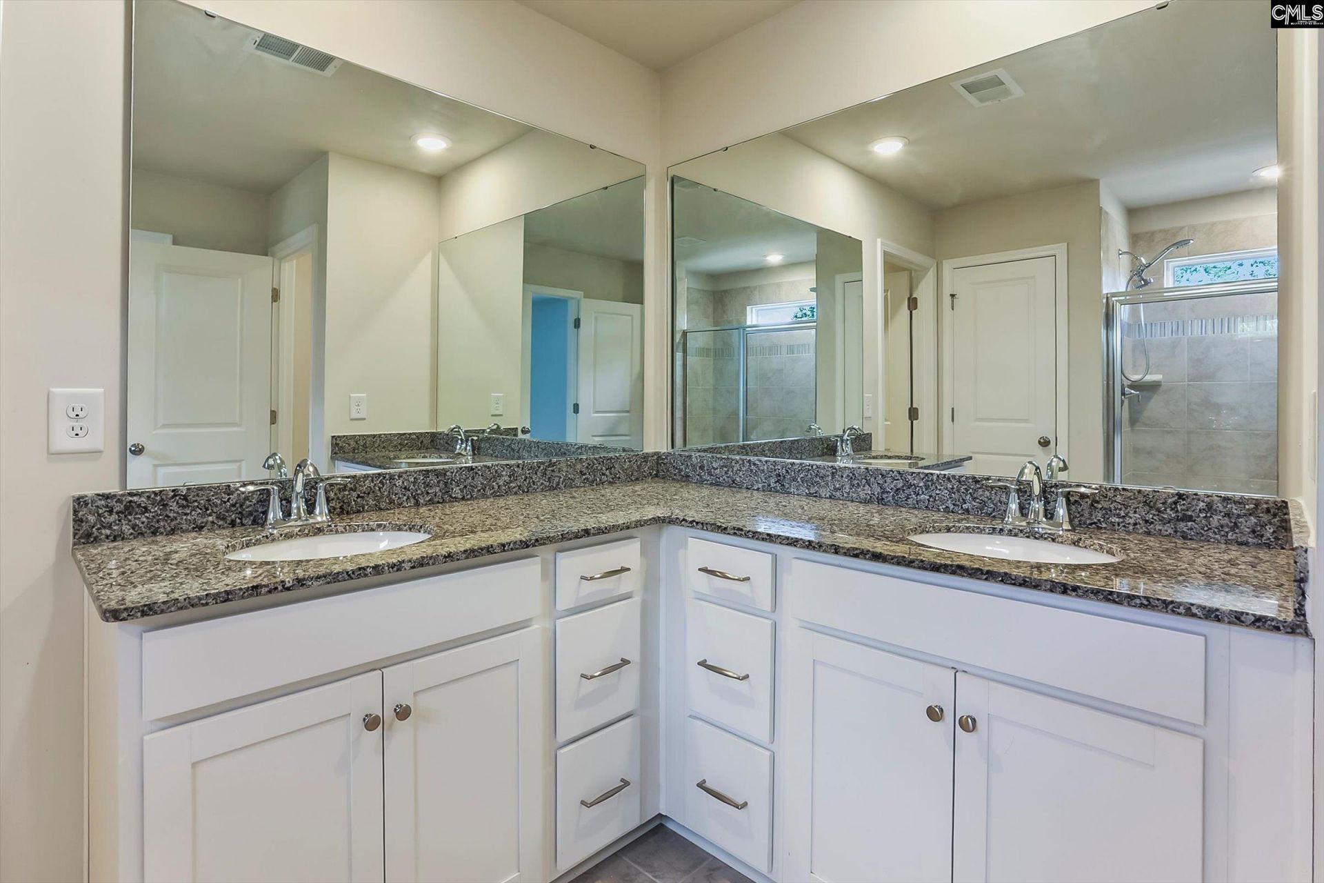 152 Southern Lake Court  Photo 36