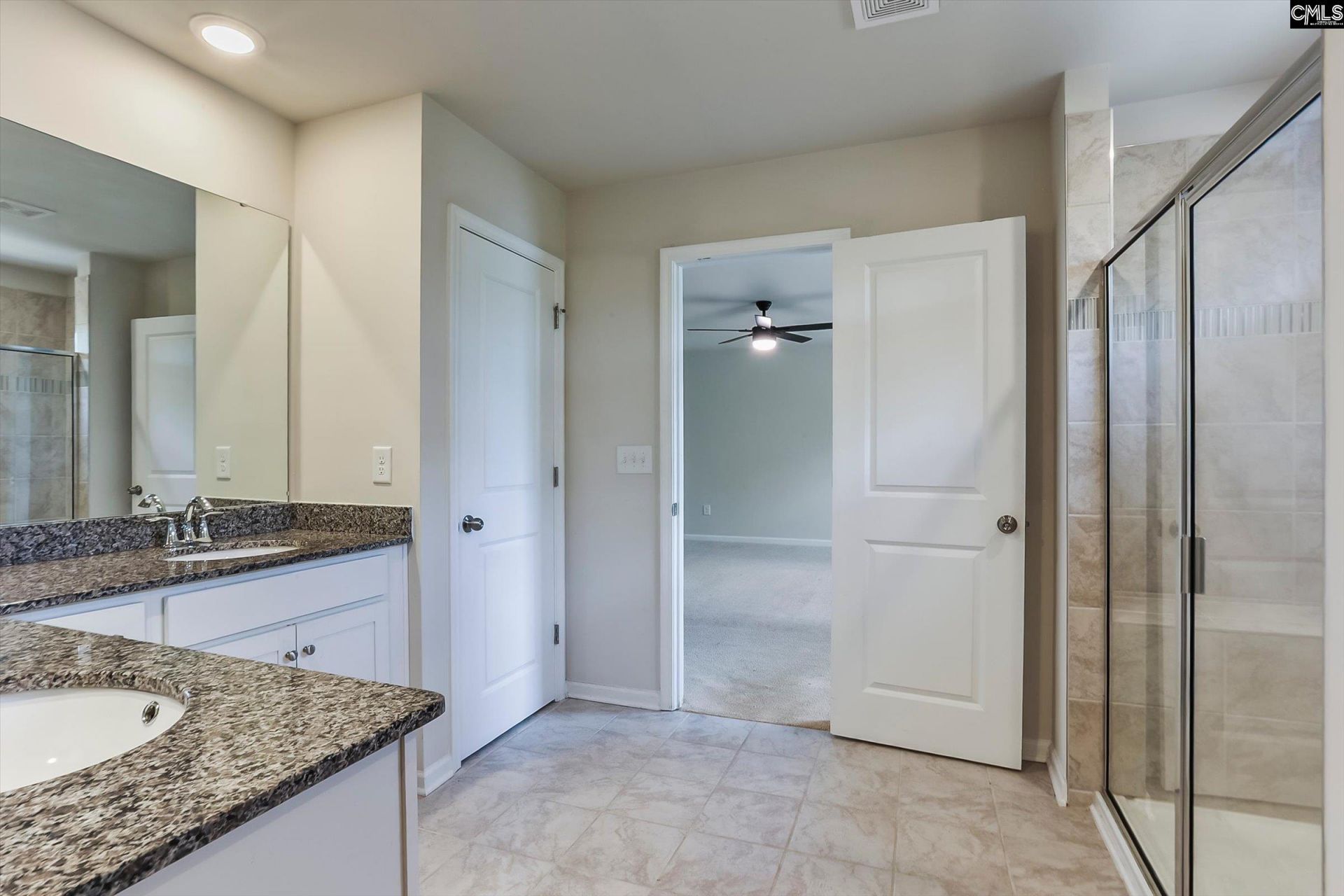 152 Southern Lake Court  Photo 39