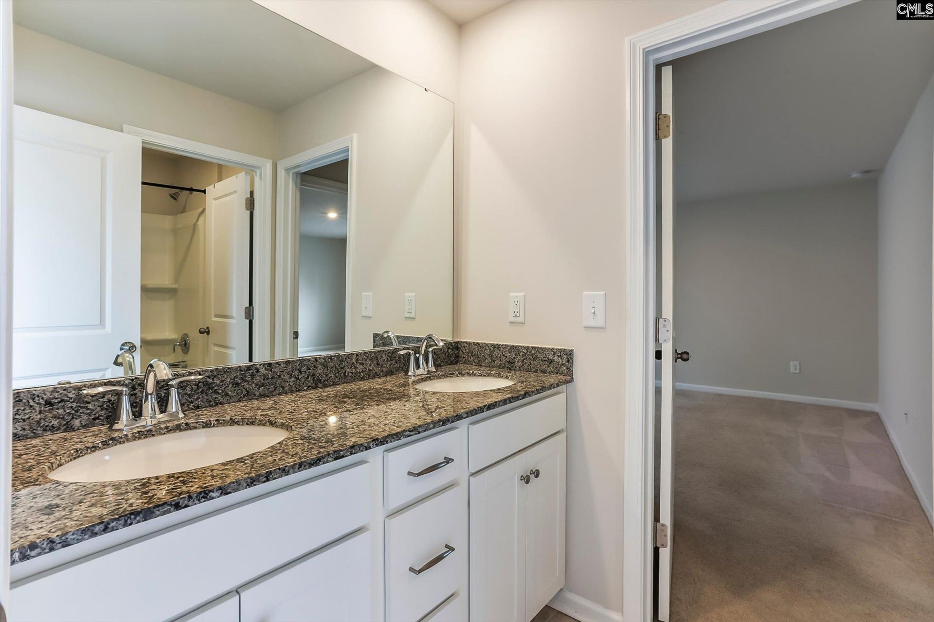 152 Southern Lake Court  Photo 48
