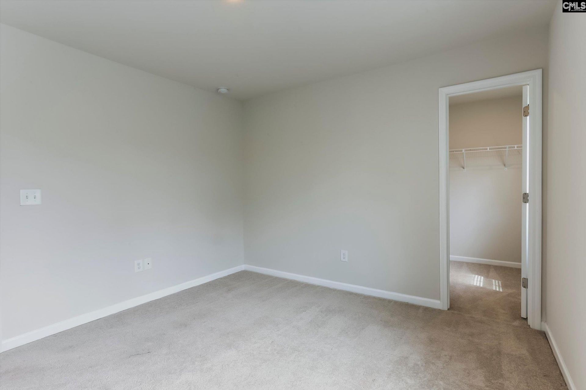 152 Southern Lake Court  Photo 49