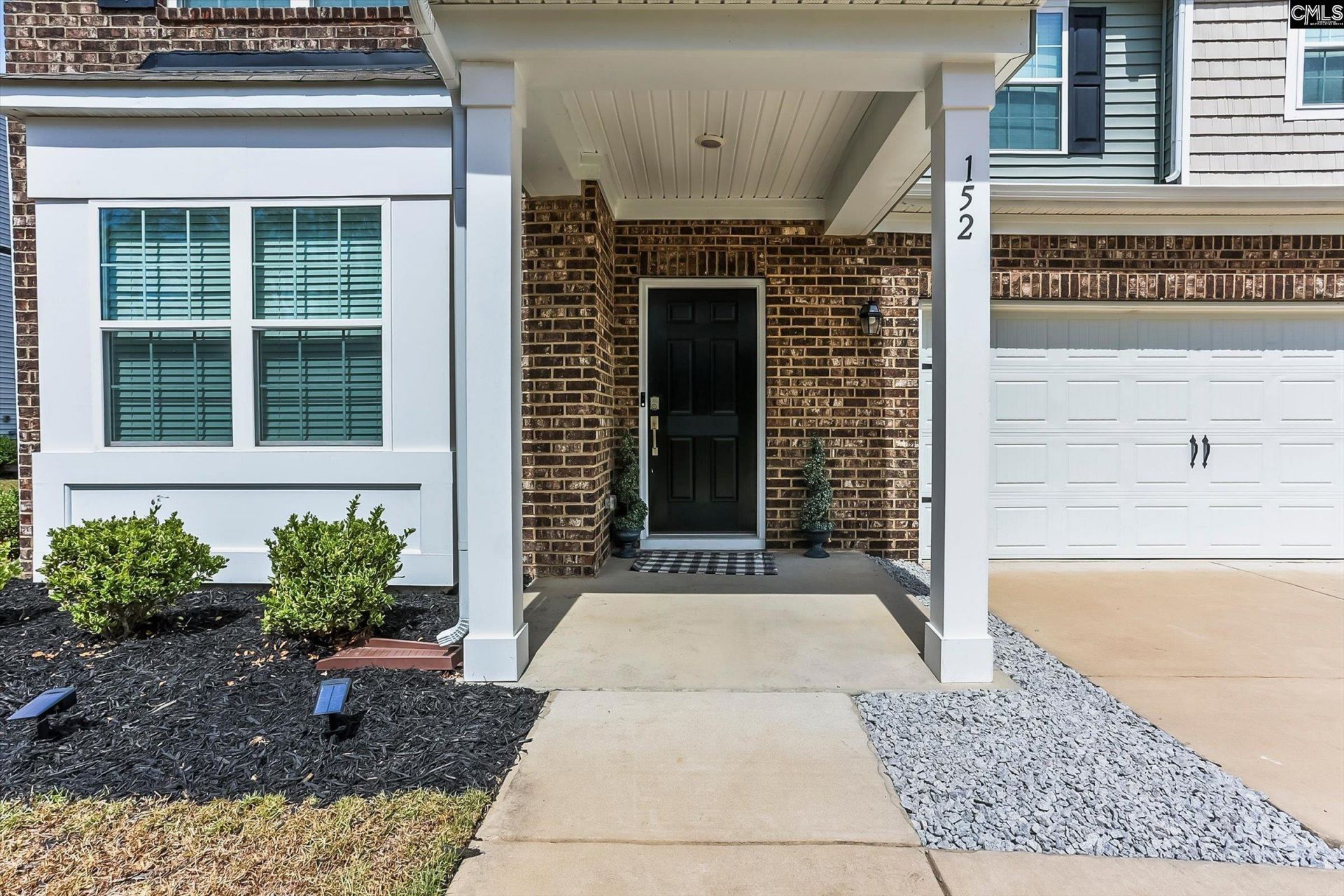 152 Southern Lake Court  Photo 5