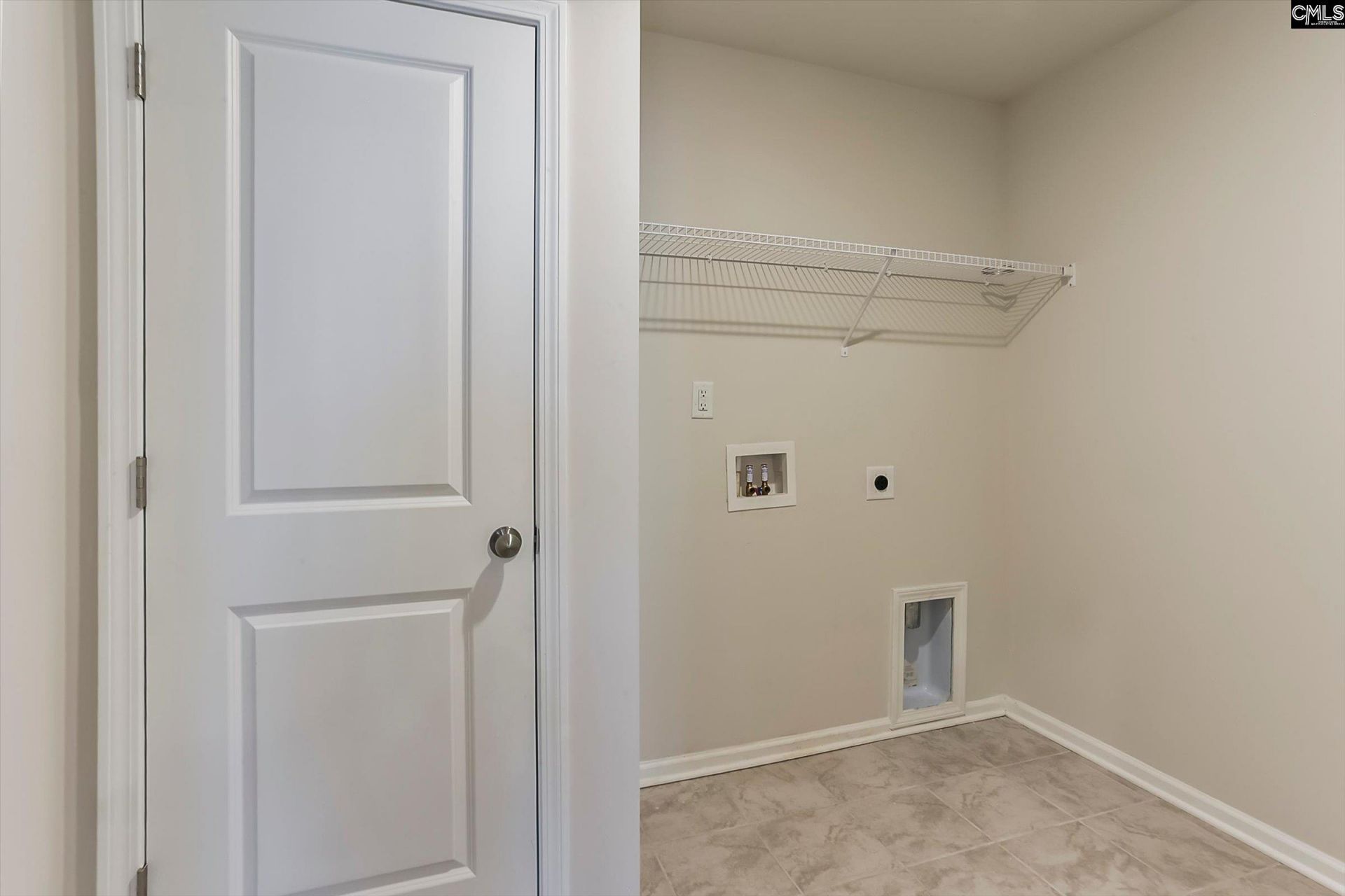 152 Southern Lake Court  Photo 52