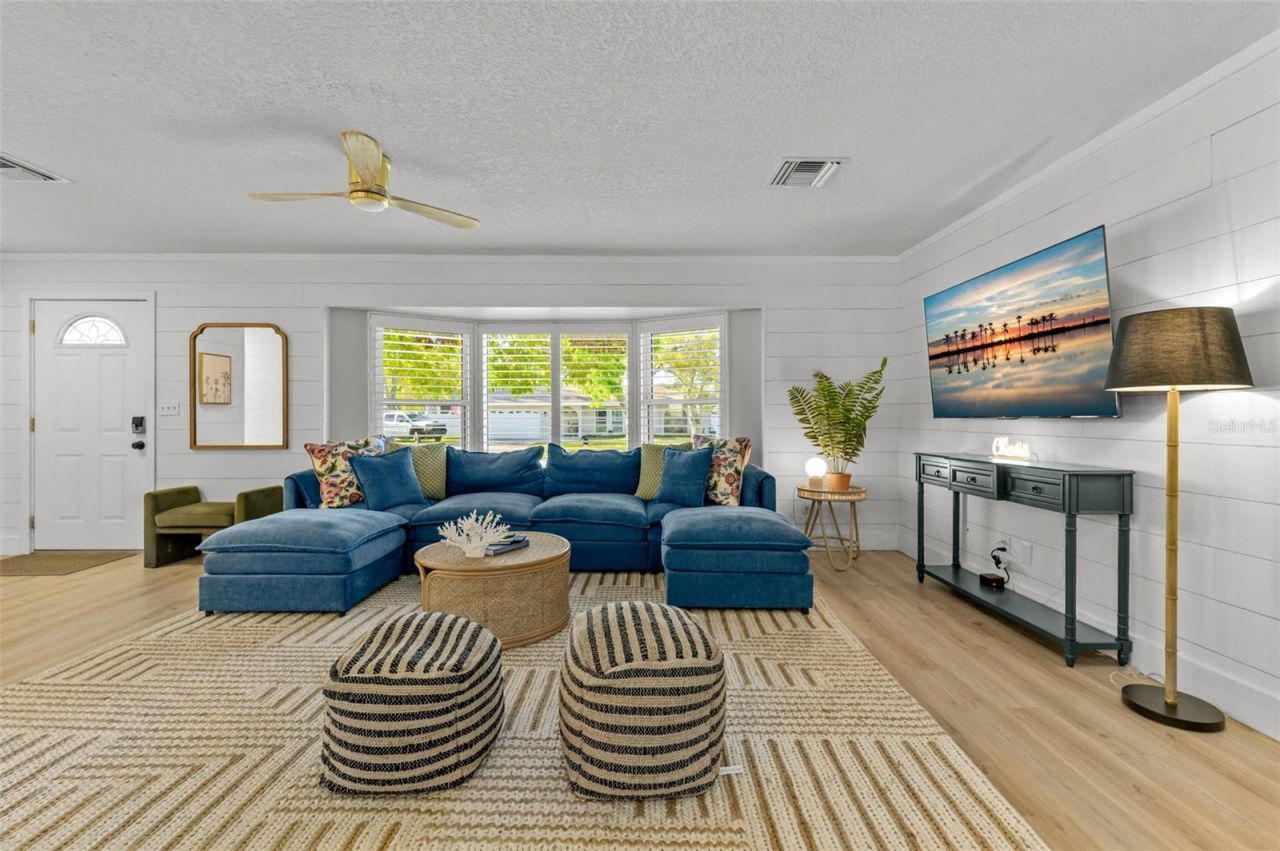 12263 90th Avenue, Seminole, FL 33772 Photo