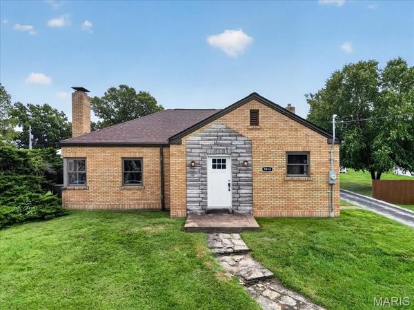 9914 Tesson Ferry Road, Affton, MO 63123