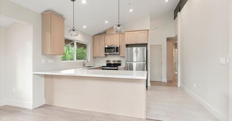 17013 Skislope Way, Truckee, CA 96161 Photo