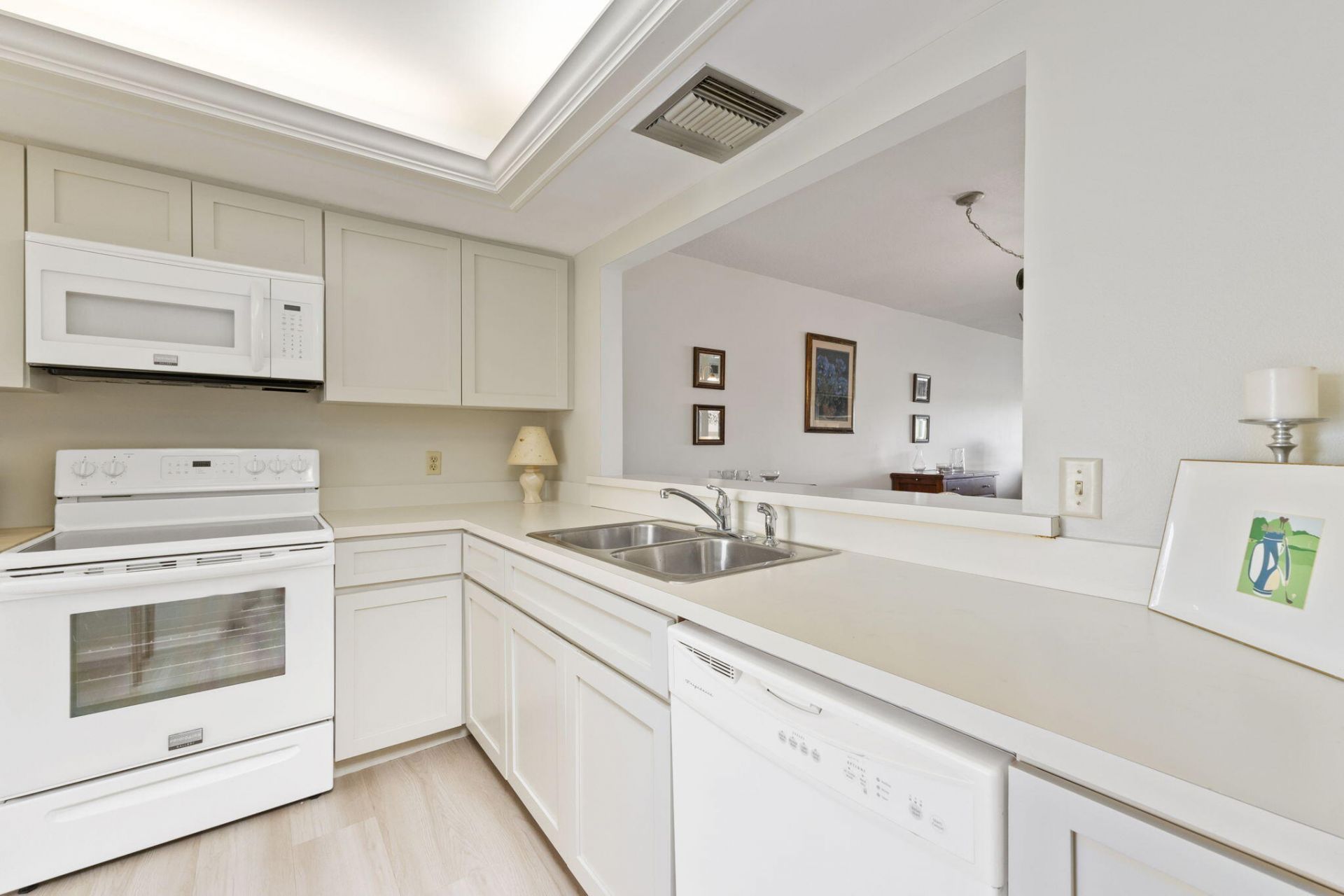 3200 Twin Lakes Terrace, Unit 105, Fort Pierce, FL 34951 Photo