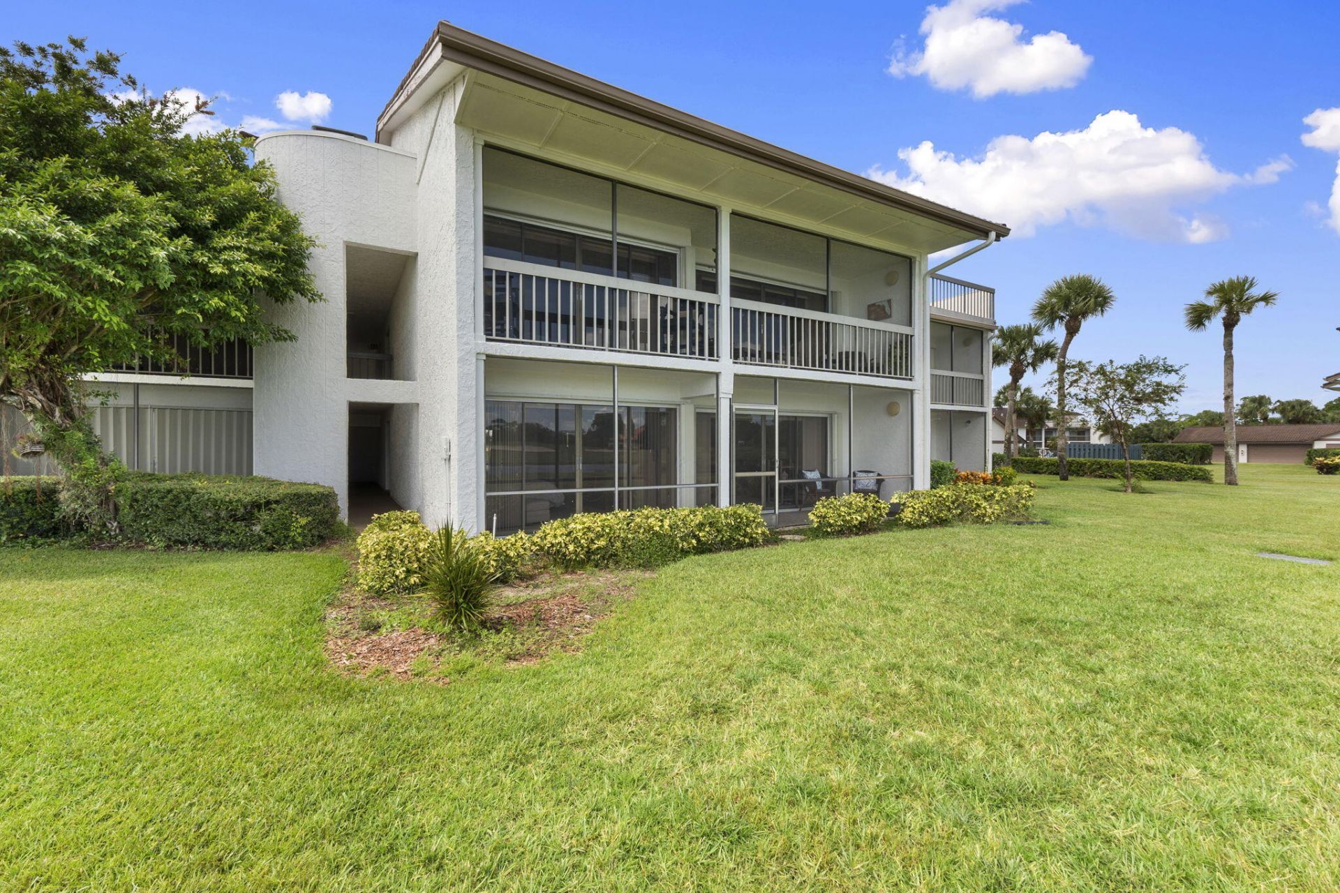 3200 Twin Lakes Terrace, Unit 105, Fort Pierce, FL 34951 Photo