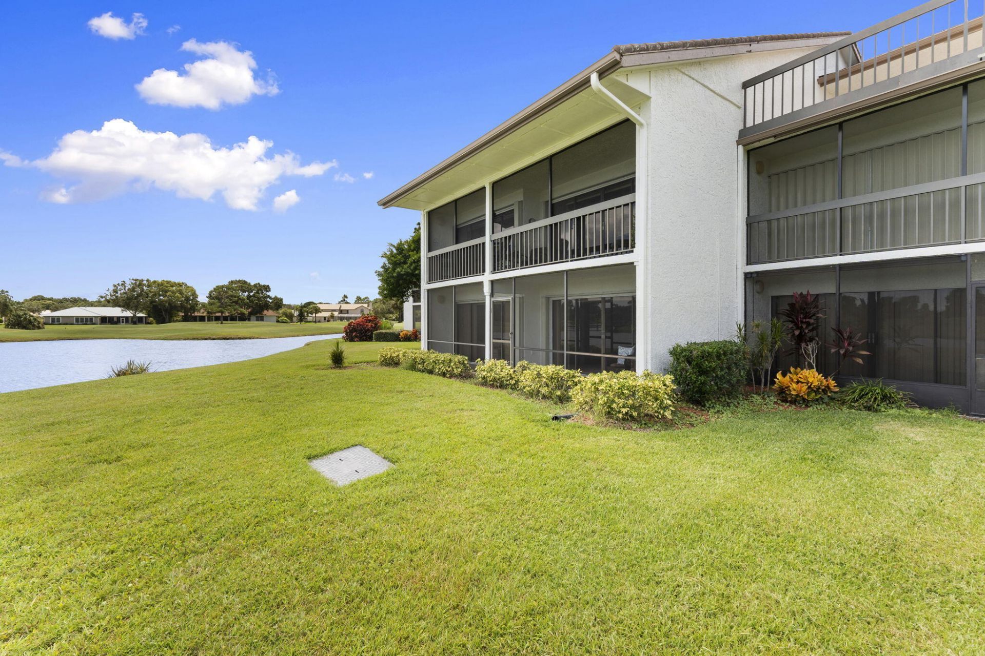3200 Twin Lakes Terrace, Unit 105, Fort Pierce, FL 34951 Photo