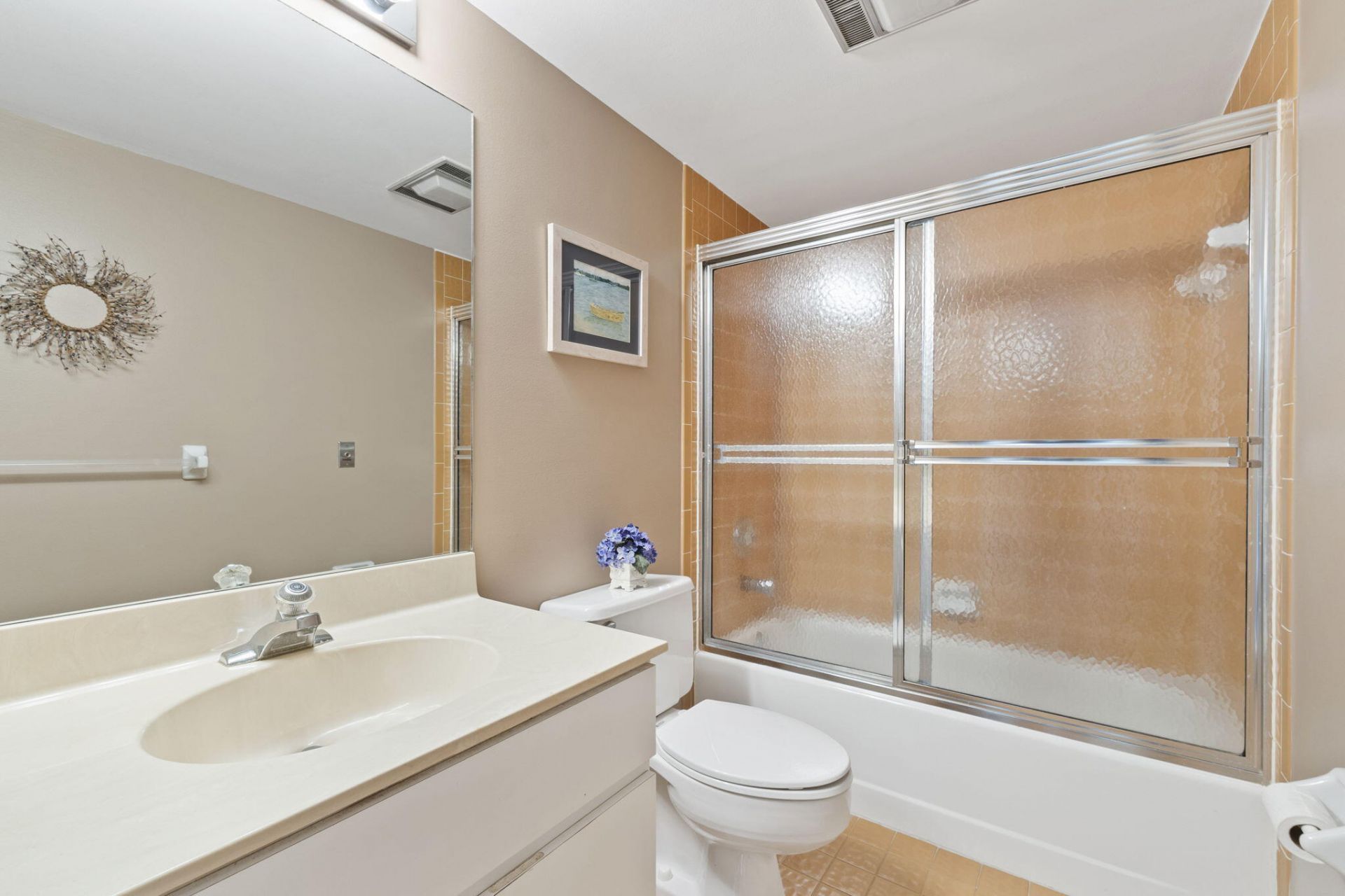 3200 Twin Lakes Terrace, Unit 105, Fort Pierce, FL 34951 Photo