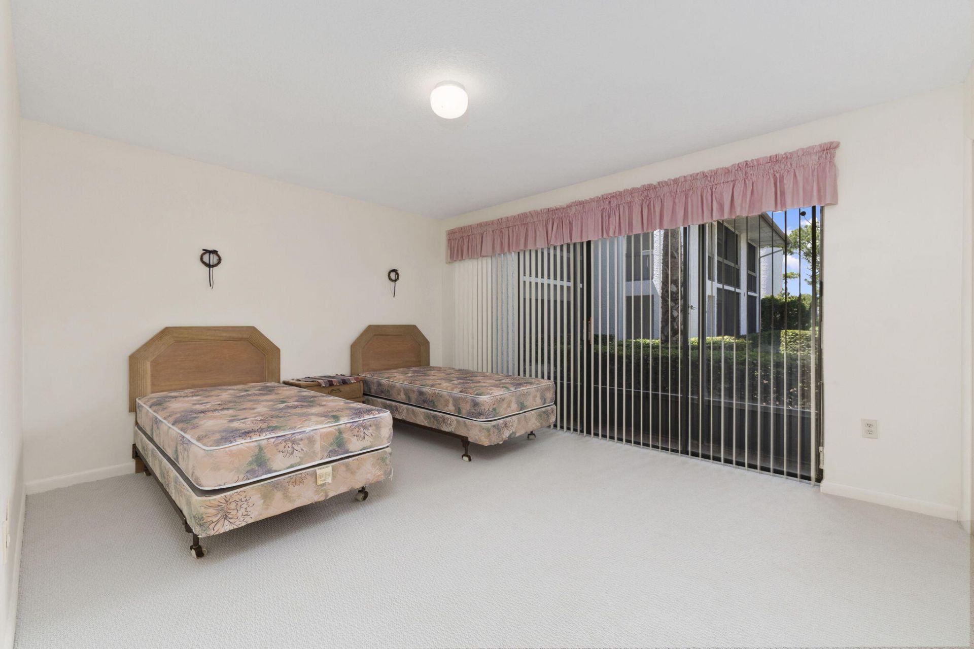 3200 Twin Lakes Terrace, Unit 105, Fort Pierce, FL 34951 Photo