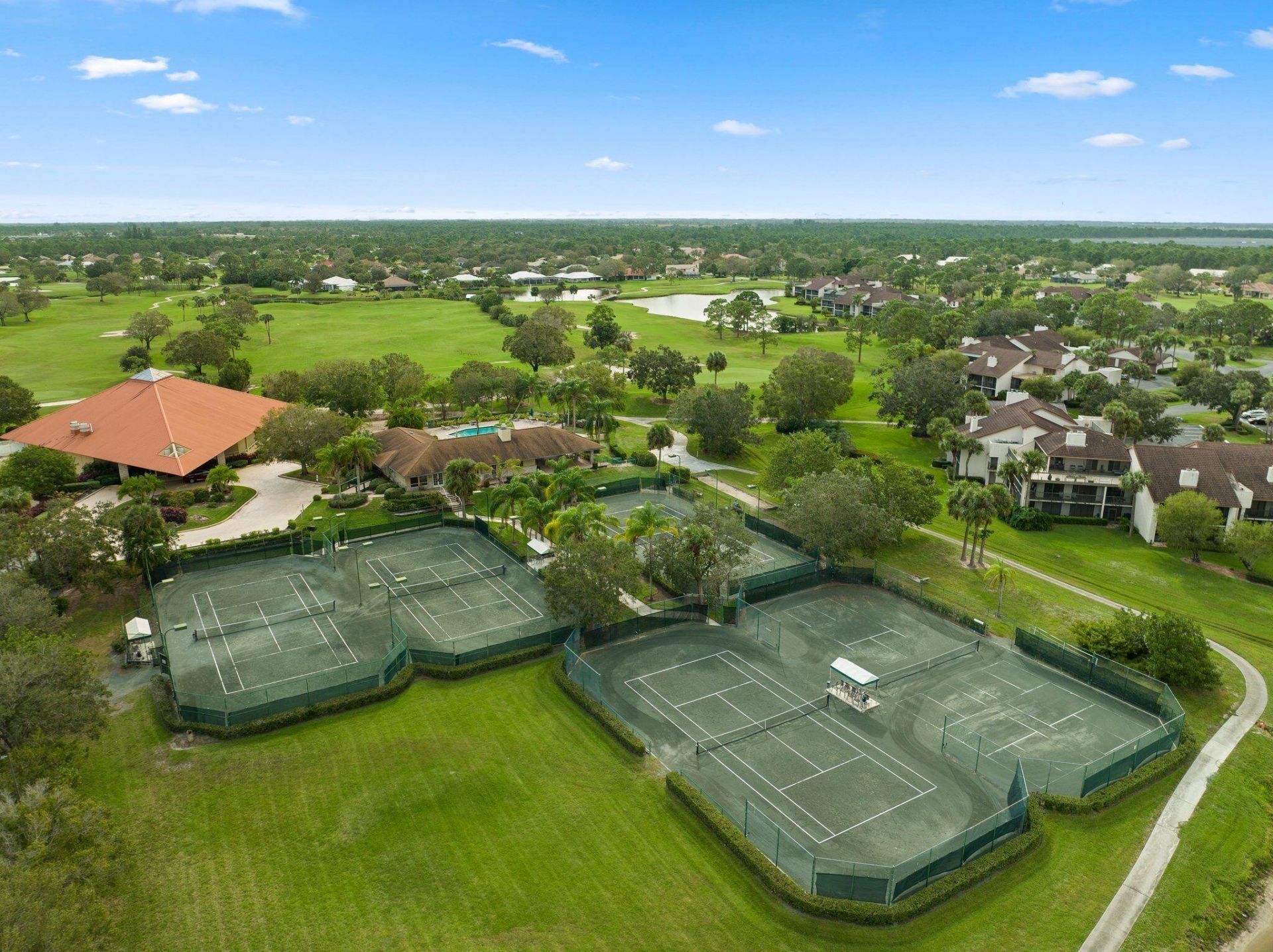3200 Twin Lakes Terrace, Unit 105, Fort Pierce, FL 34951 Photo