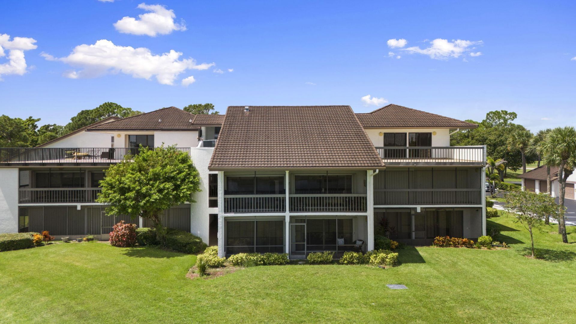 3200 Twin Lakes Terrace, Unit 105, Fort Pierce, FL 34951 Photo