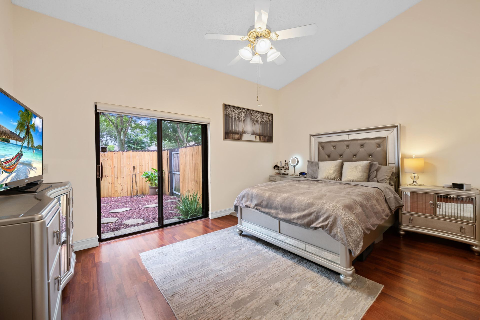 9212 Chelsea Drive N, Plantation, FL 33324 Photo