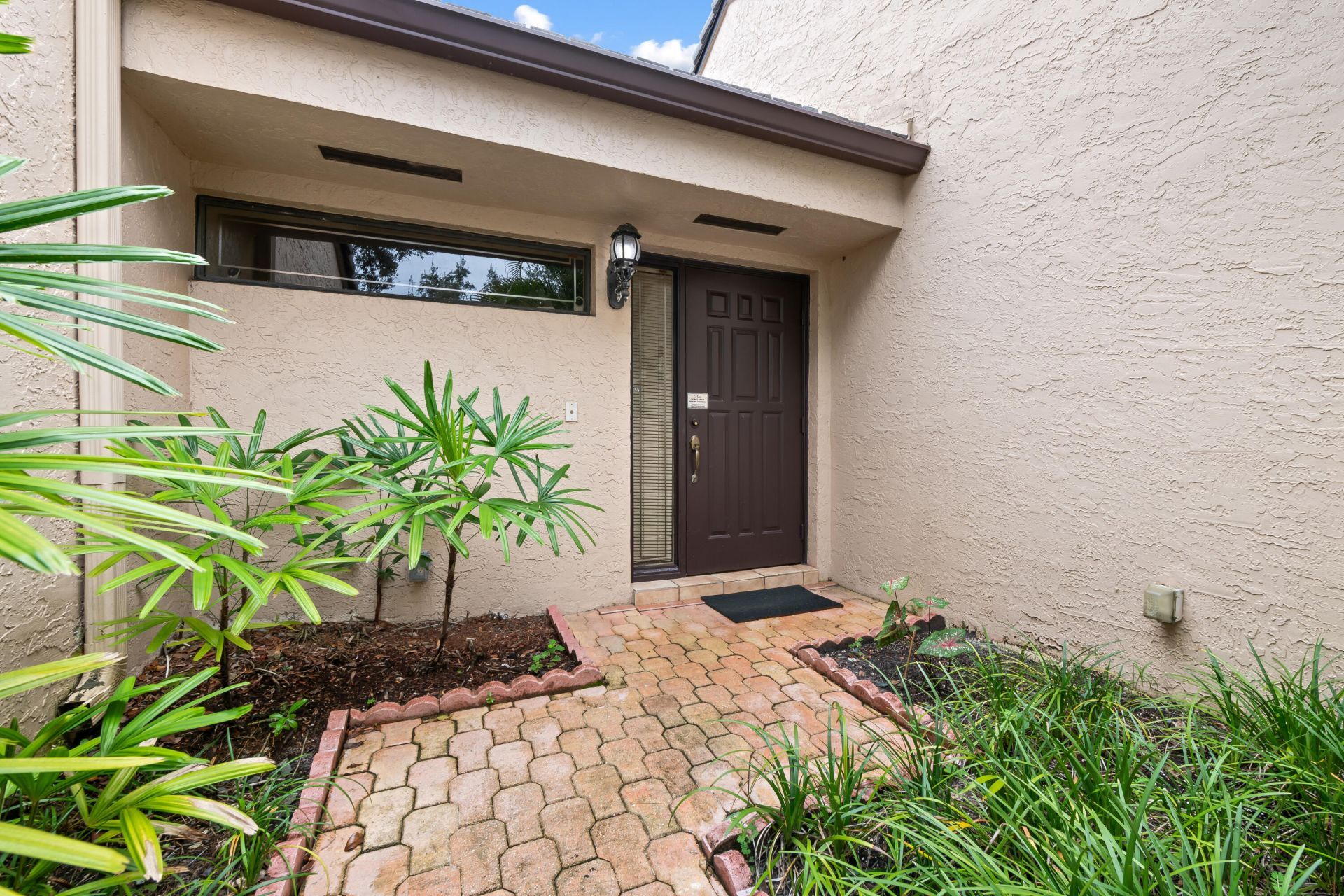9212 Chelsea Drive N, Plantation, FL 33324 Photo