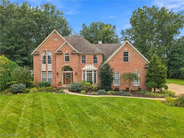 31643 Compass Cove, Avon Lake, OH 44012