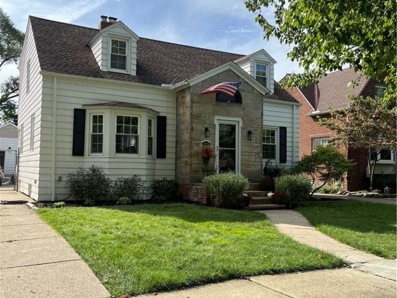 3418 W 148th Street, Cleveland, OH 44111 Photo 2