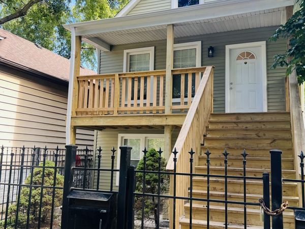 8447 S Escanaba Avenue, Unit 1, Chicago, IL 60617