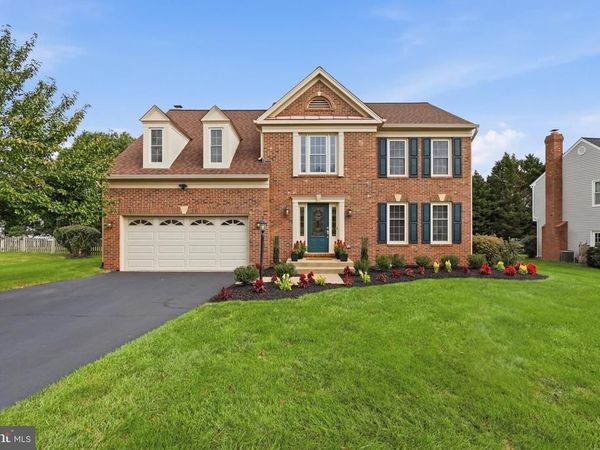 43204 WAYSIDE CIRCLE, ASHBURN, VA 20147