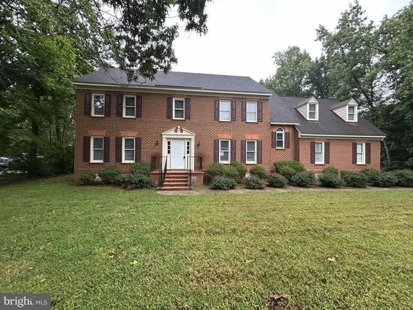 610 RIVERS BEND CIRCLE , CHESTER, VA 23836