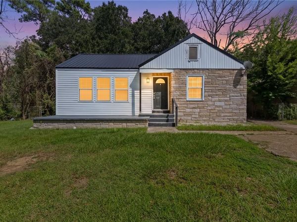 153 E Collins Street , Mobile, AL 36606