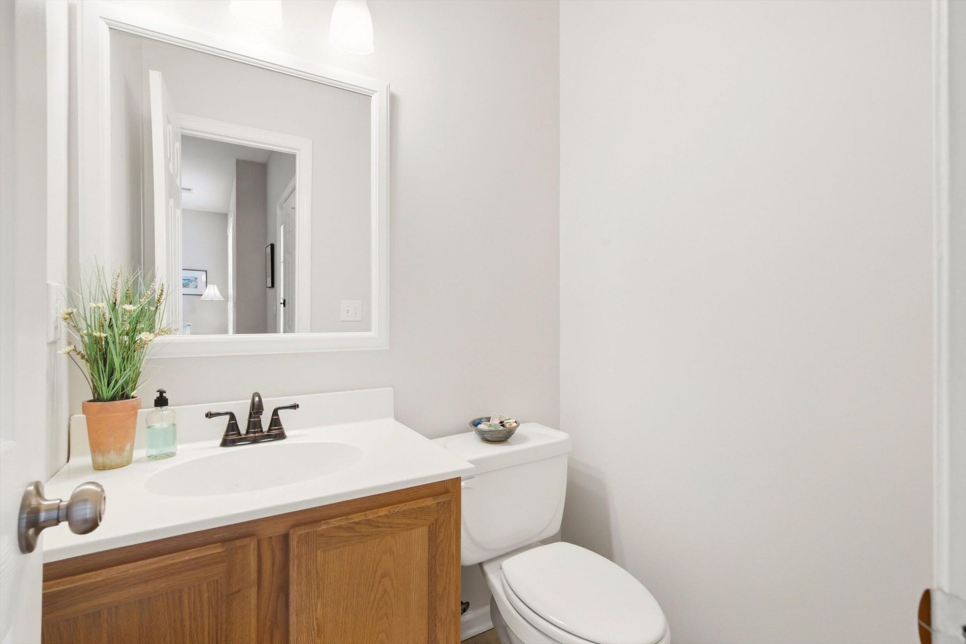 2735 Four Winds Place Photo 25