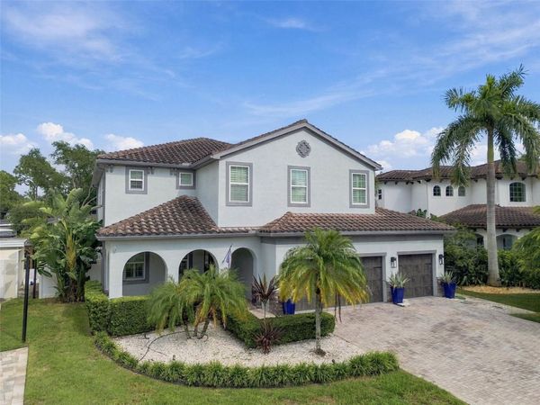 3610 E CLARK CIRCLE , TAMPA, FL 33629
